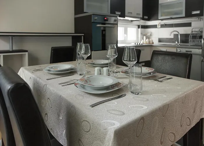 Near Clinical Center Mother Teresa-drzavna Bolnica Majka Tereza,city-center,free Parking Skopje